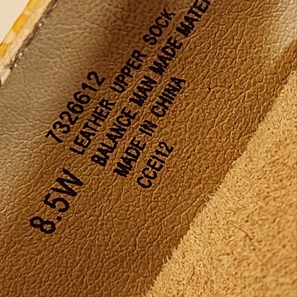 Softspots Yellow Leather Upper Slingback low heels open toe shoes  8.5W - Picture 2 of 14